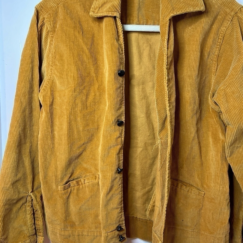 Vintage Eaton’s corduroy jacket size M in mustard yellow. - Picture 7 of 8